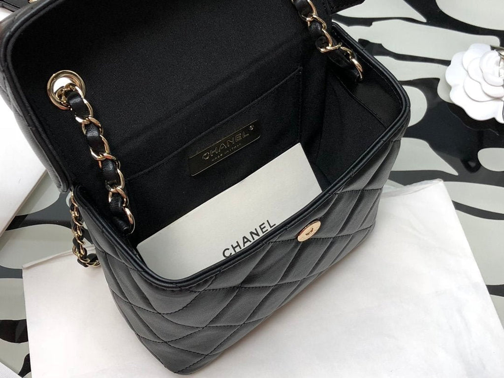 CO-CO Chanel Small Box Bag 15cm