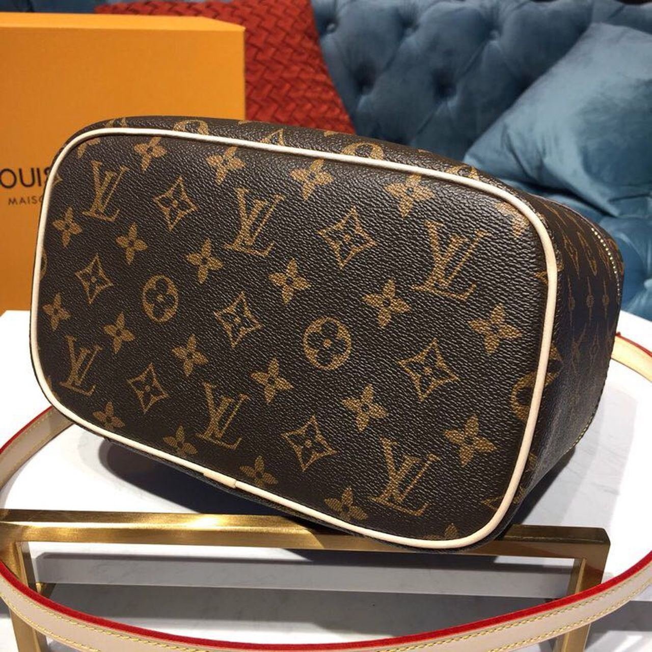Louis Vuitton Nice BB Vanity Case Bag Monogram Canvas Spring/Summer Collection, Brown