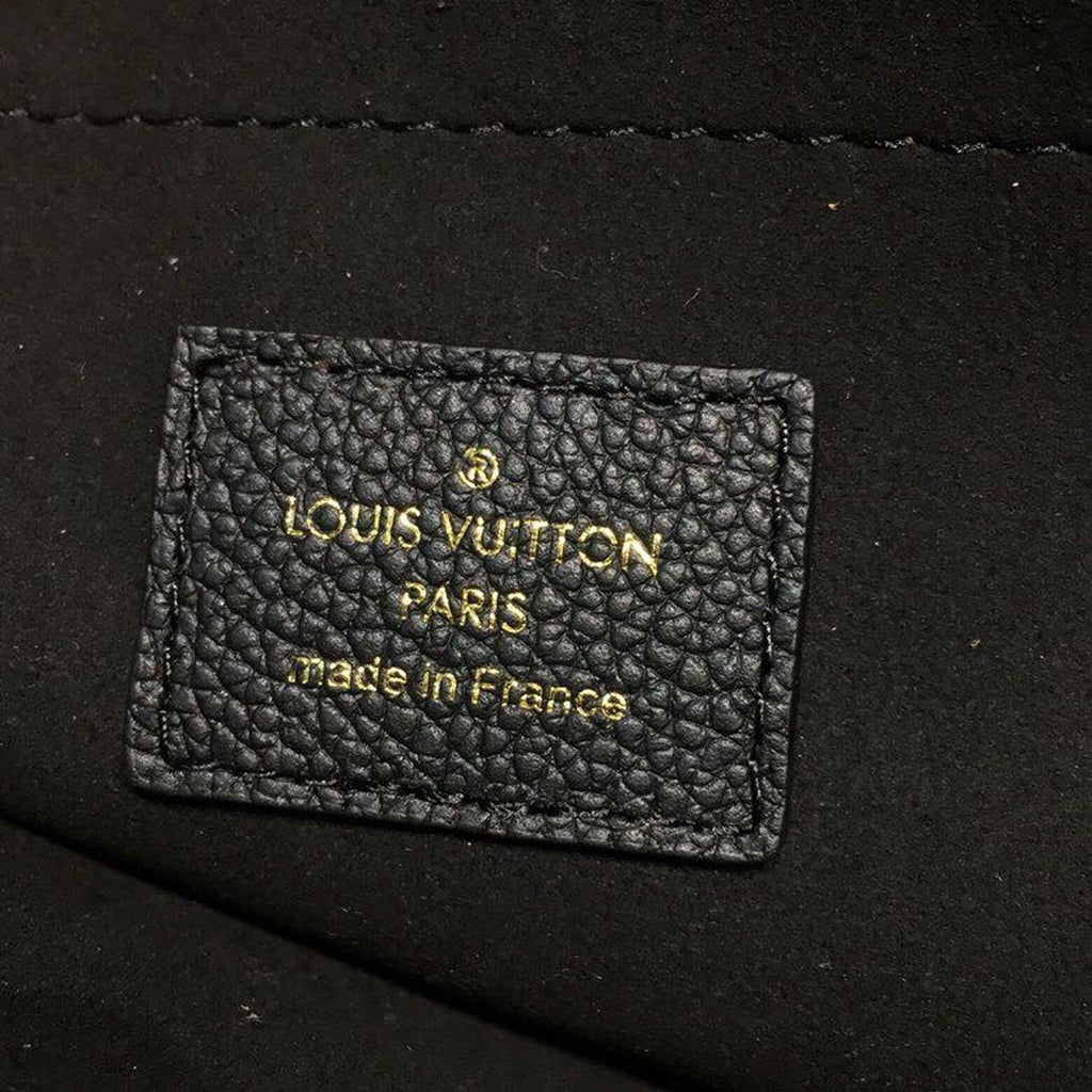 Louis Vuitton Daily Pouch Bag 30cm Monogram Canvas Spring/Summer Collection M62048, Black