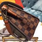 Louis Vuitton Trendy Crossbody Bag Damier Ebene Canvas Spring/Summer Collection N40147, Venus