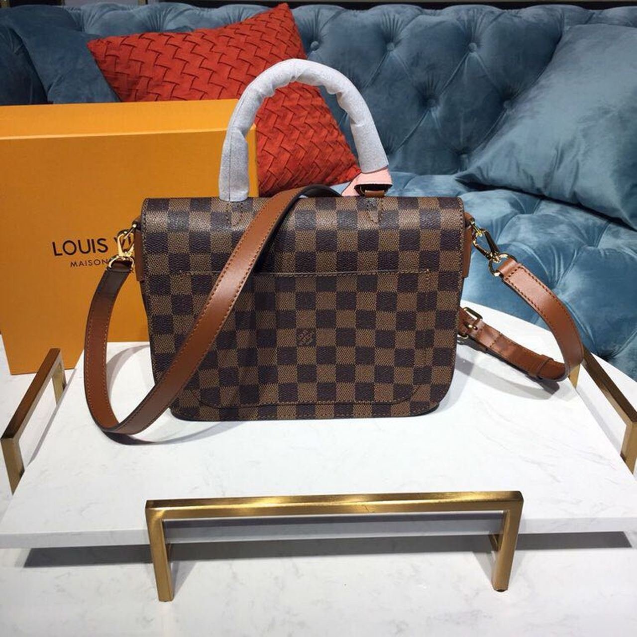 Louis Vuitton Trendy Crossbody Bag Damier Ebene Canvas Spring/Summer Collection N40147, Venus