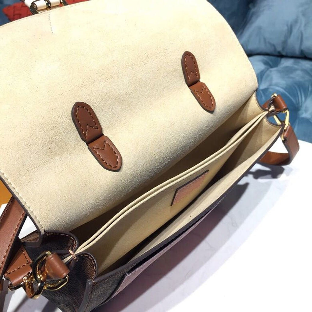Louis Vuitton Trendy Crossbody Bag Damier Ebene Canvas Spring/Summer Collection N40147, Venus