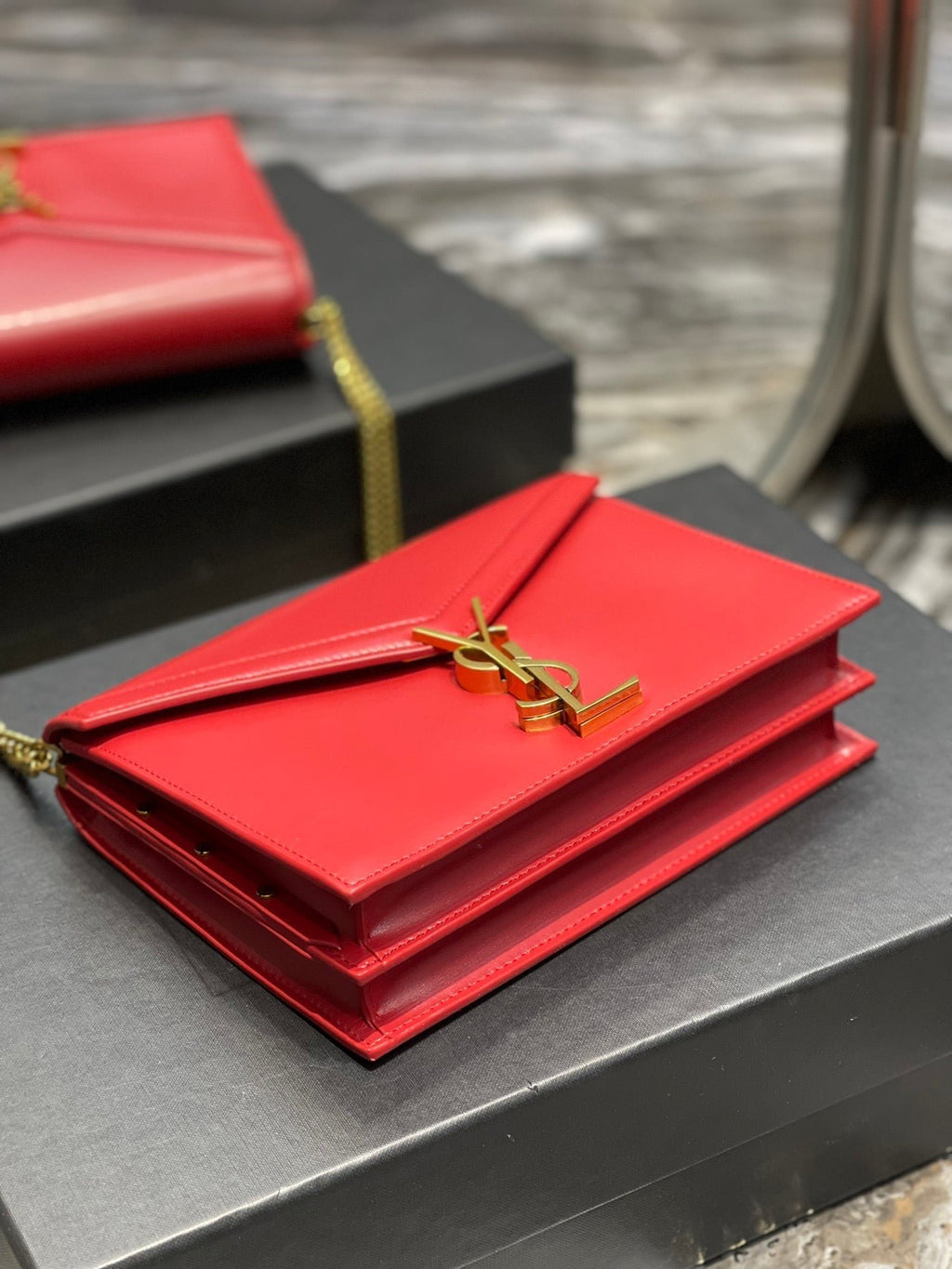 Saint Laurent Cassandra Medium Chain Bag In Grain De Poudre Embossed 22cm Red