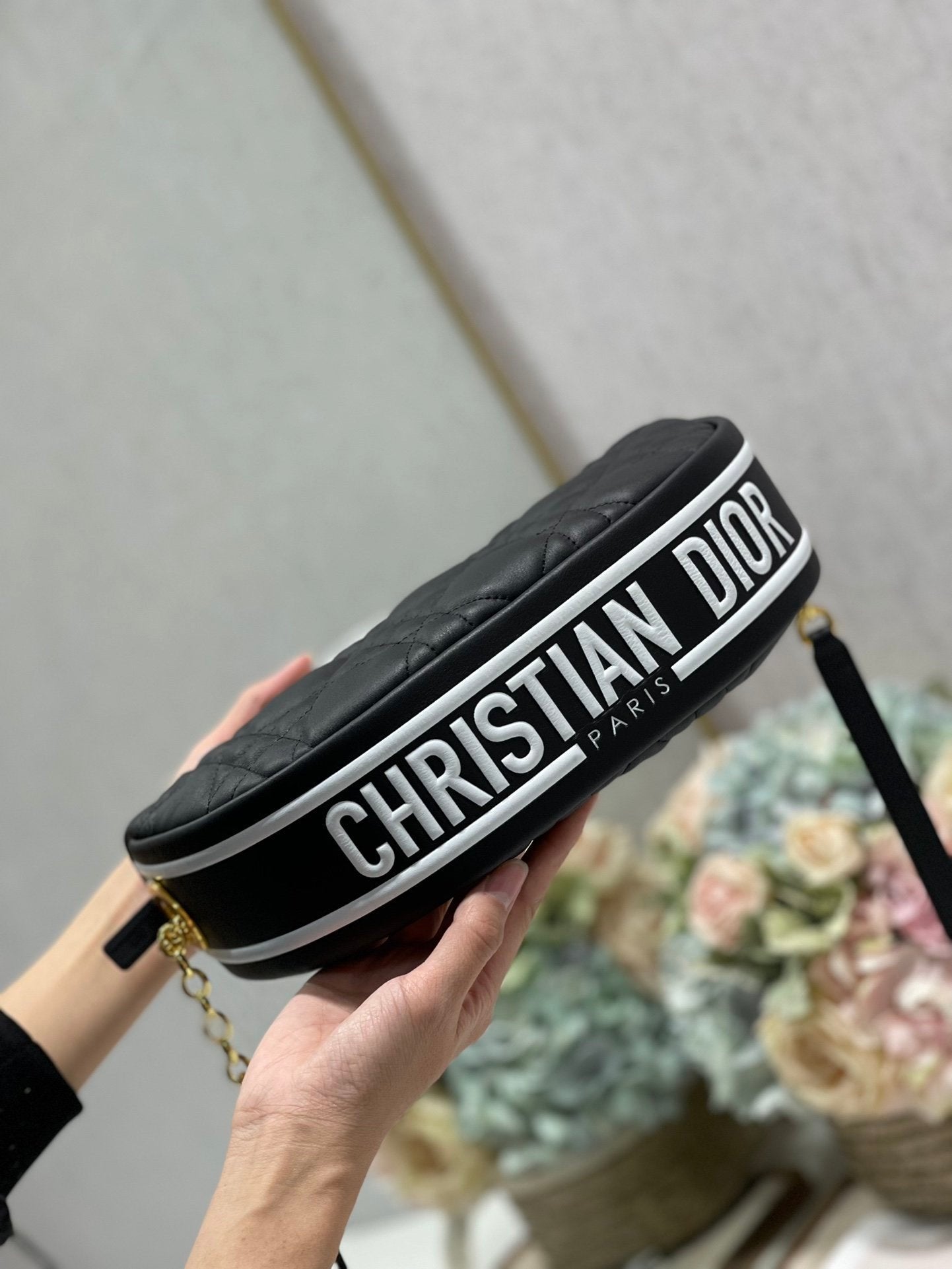 Christian Dior Small Vibe Hobo Bag 29cm Black