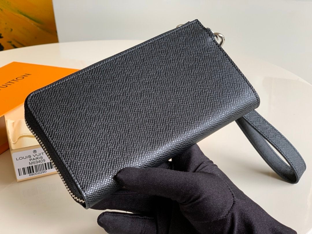 Louis Vuitton Monogram Wallet 19cm Black