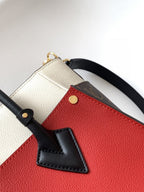 Louis Vuitton M57728 On My Side PM 30cm Red