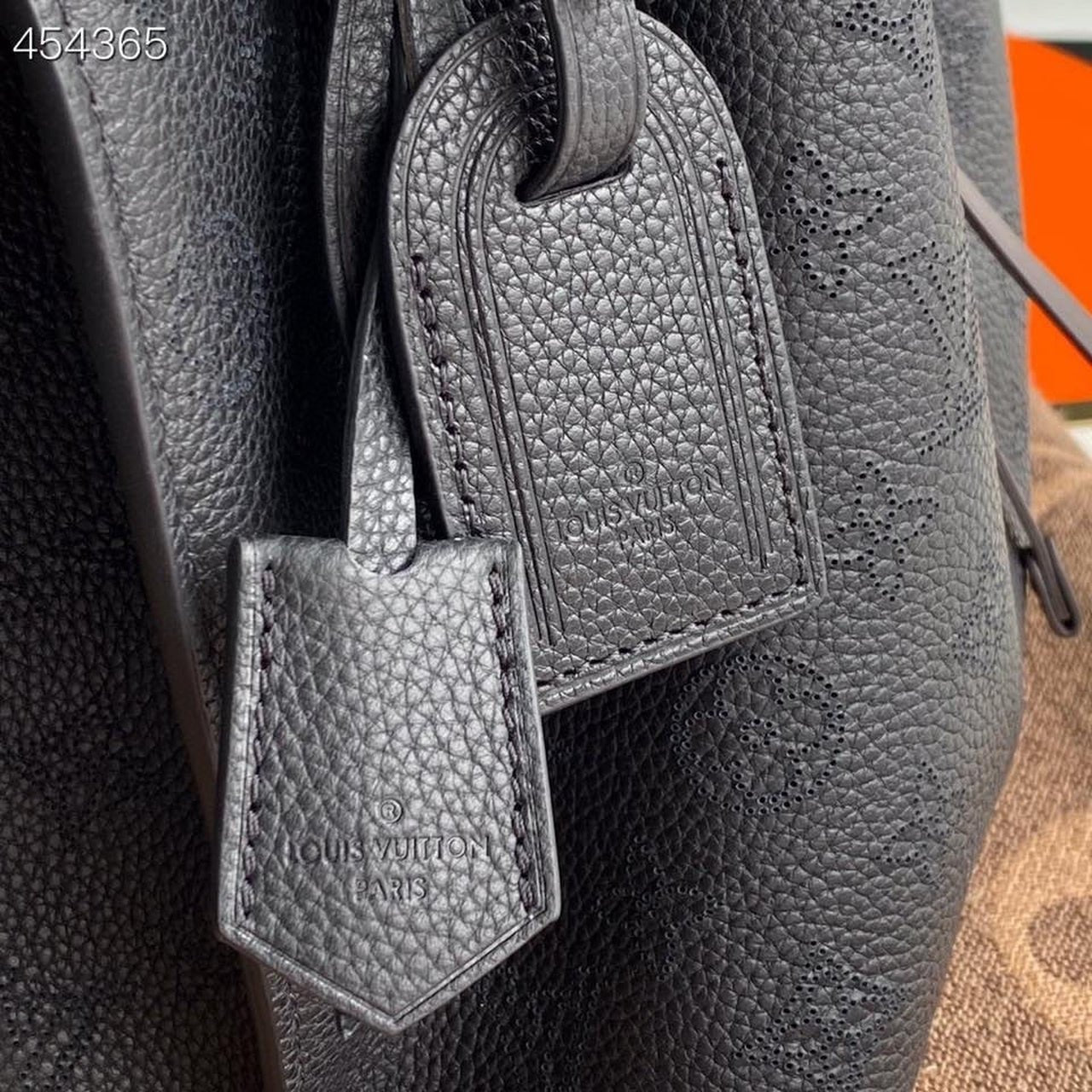 Louis Vuitton Muria Bag 22cm Mahina Calfskin Leather Spring/Summer Collection M55800 Black