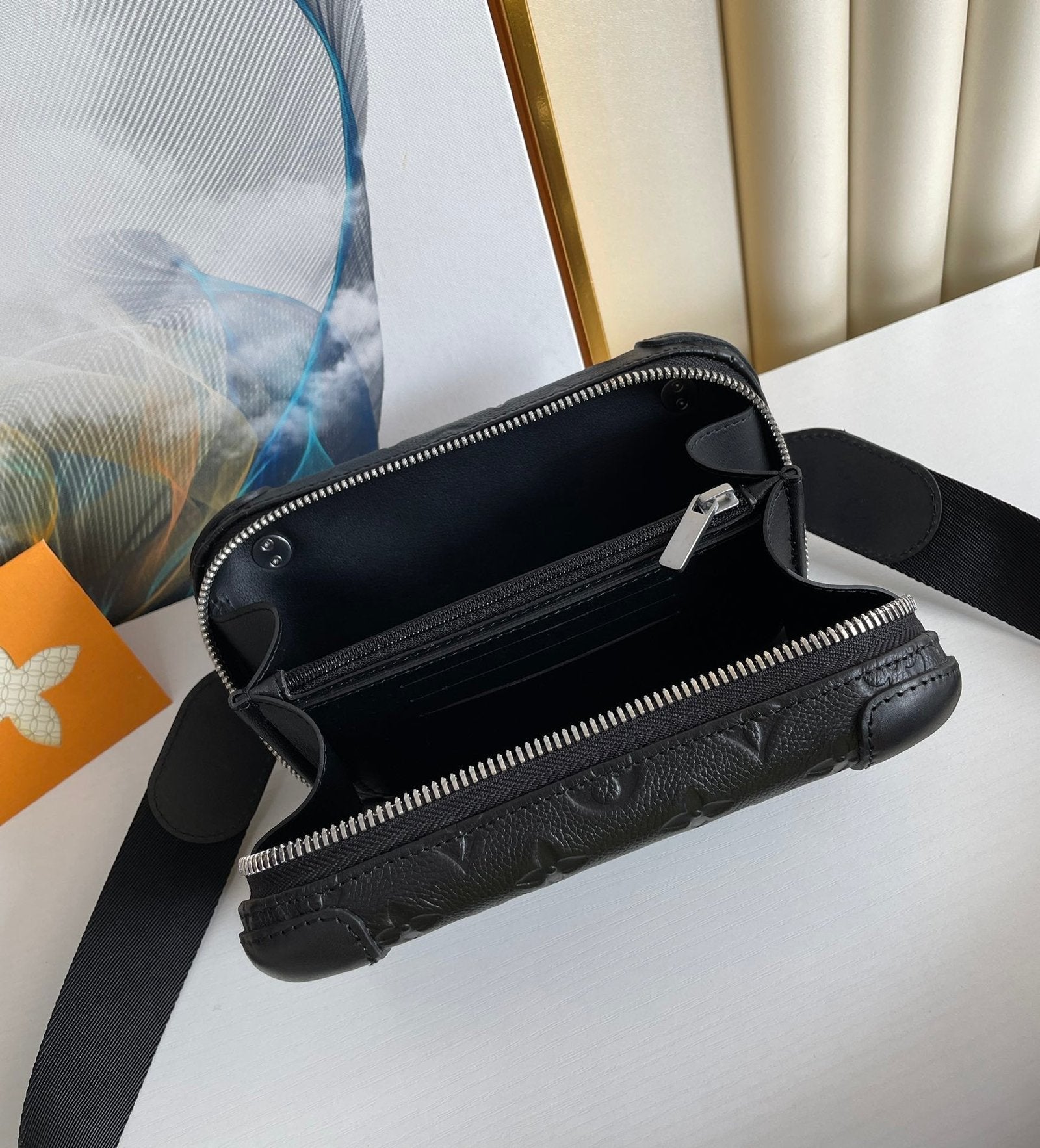 Louis Vuitton M45579 Horizon Clutch 21cm Full Black
