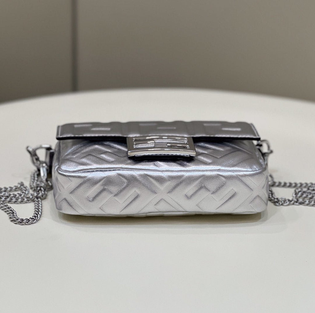 Fendi Baguette Bag 19cm Silver