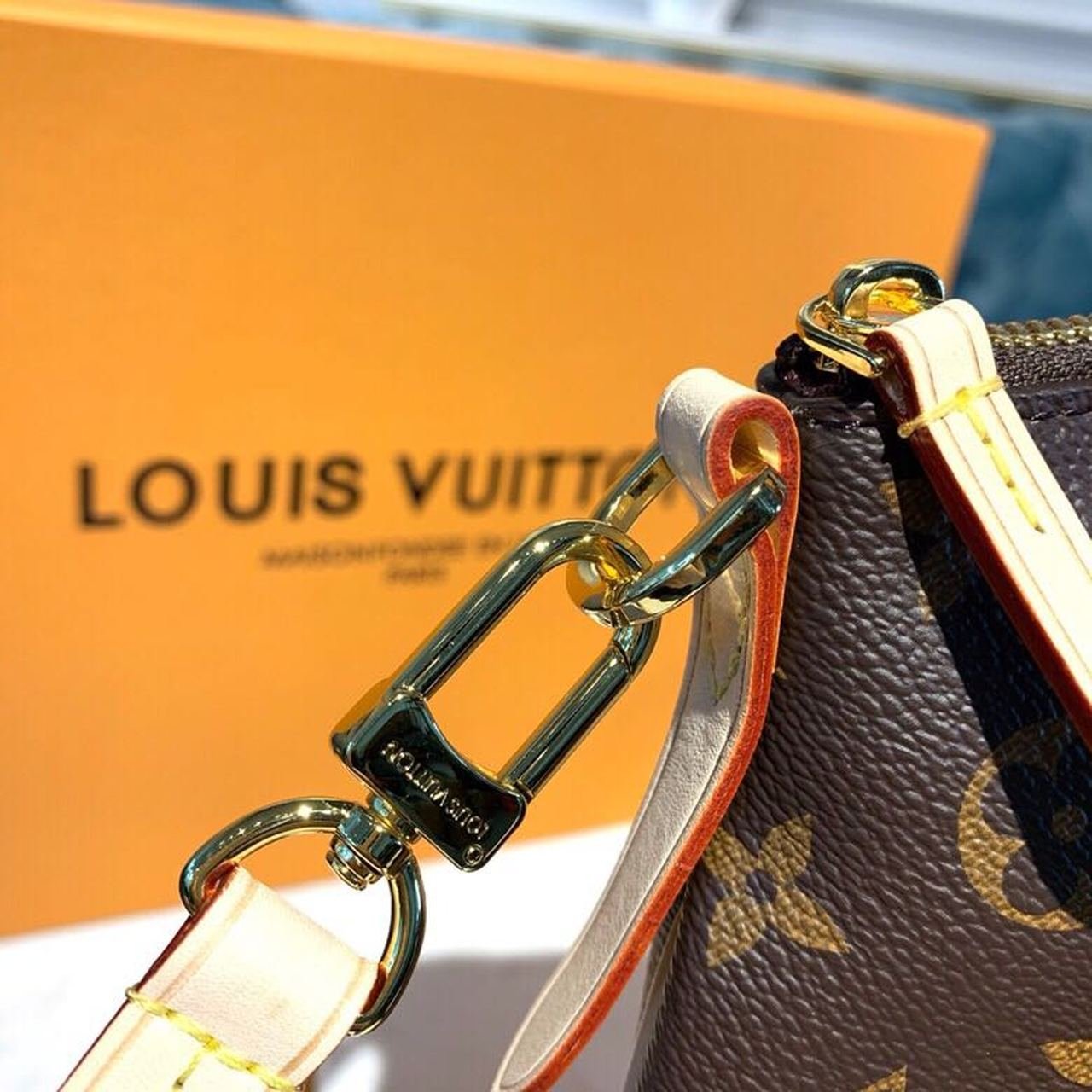 Louis Vuitton Turenne MM Bag 38cm Monogram Canvas Spring/Summer Collection M48814, Beige