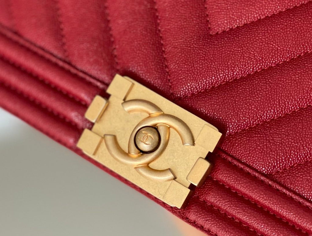 Chanel Medium Classic Flapbag 25cm Red
