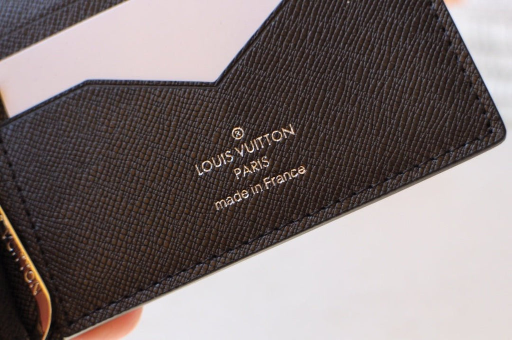 Louis Vuitton Clutch 12cm Black