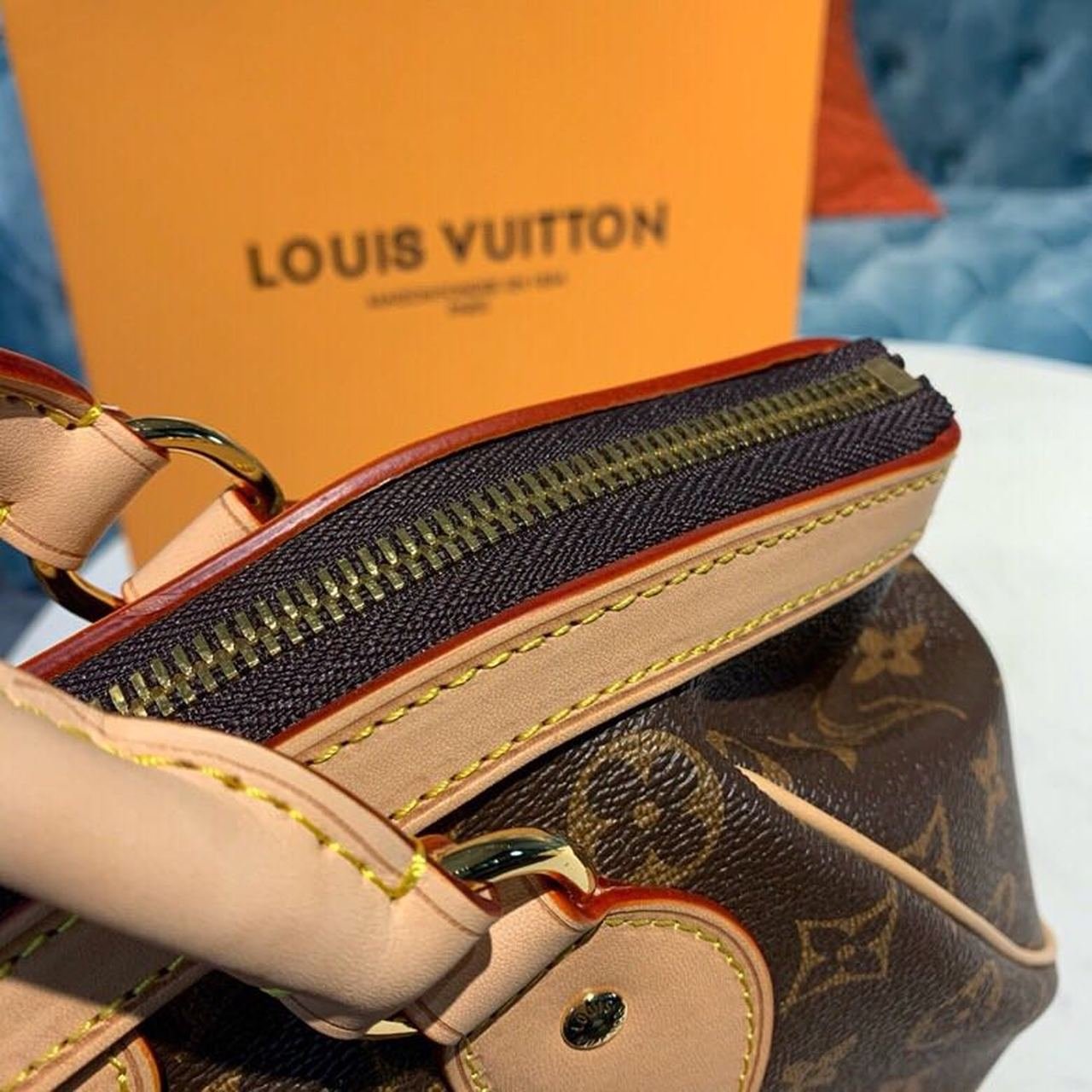 Louis Vuitton Tivoli Bag 27cm Monogram Canvas Spring/Summer Collection M40143, Brown