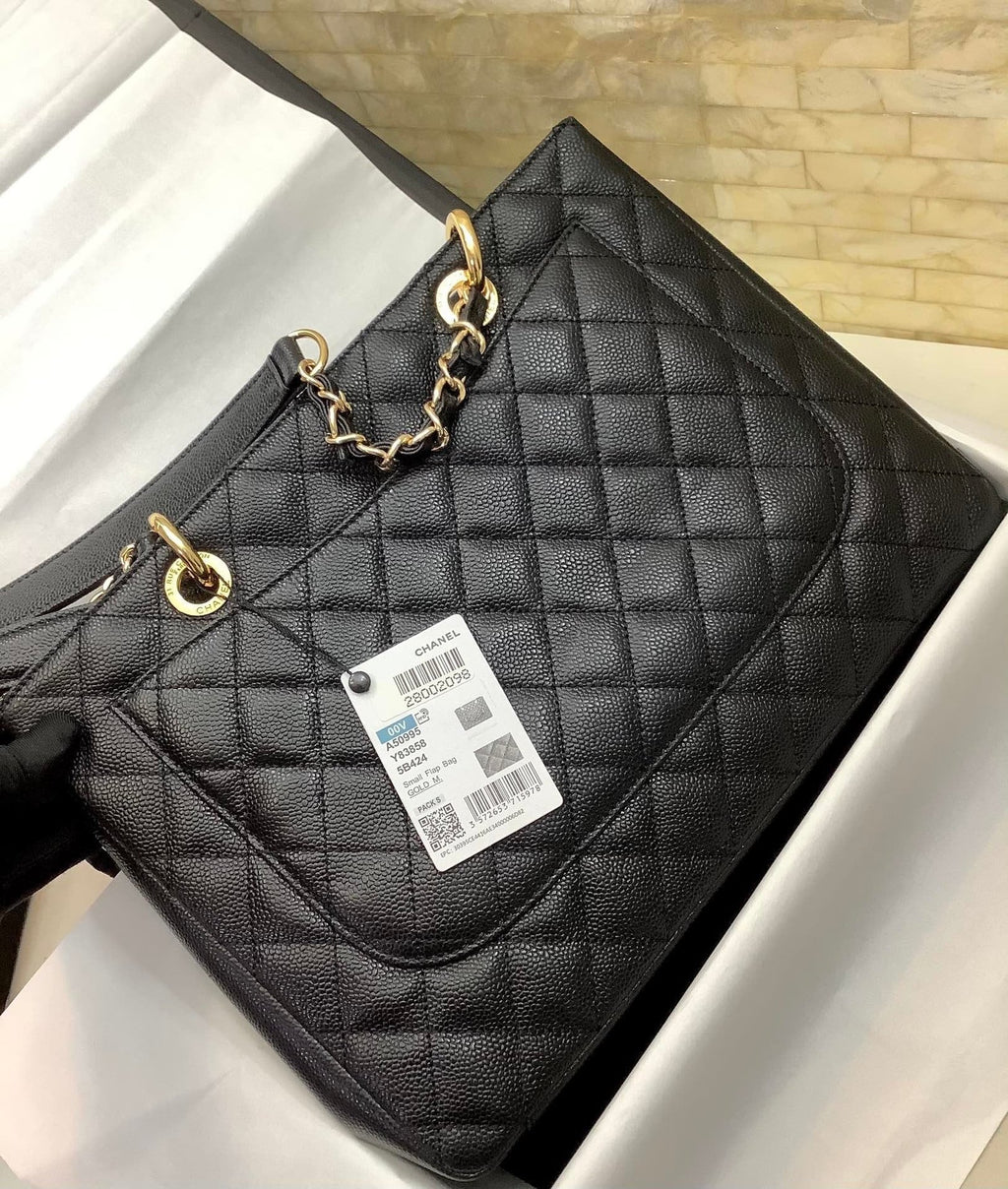 Chanel Classic Tote Bag Gold Hardware 34cm Black