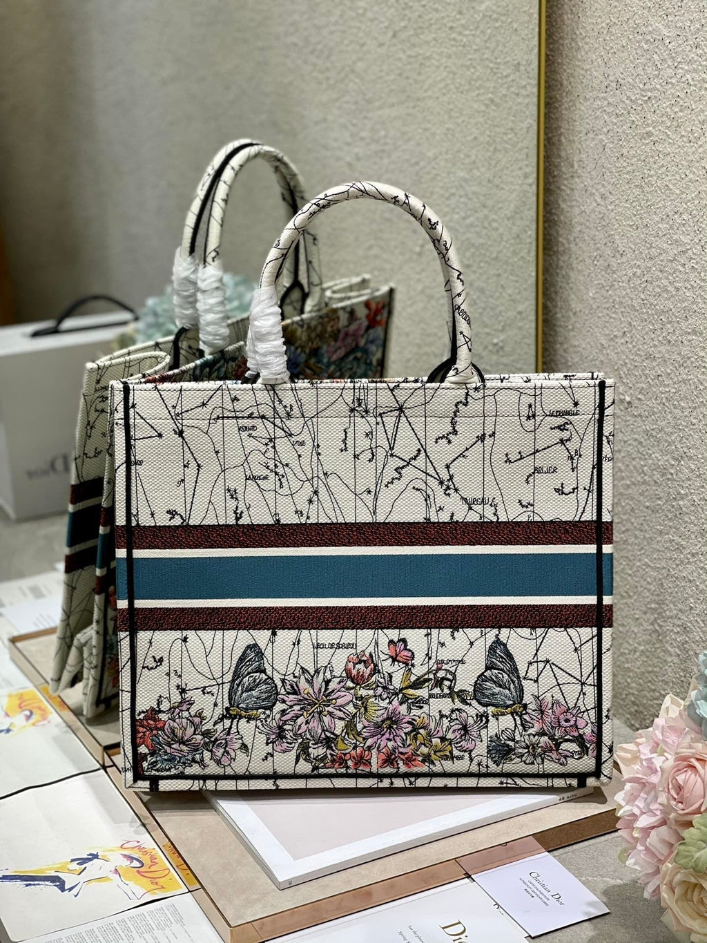 Christina Dior Book Tote Bag 42 cm Muticolor