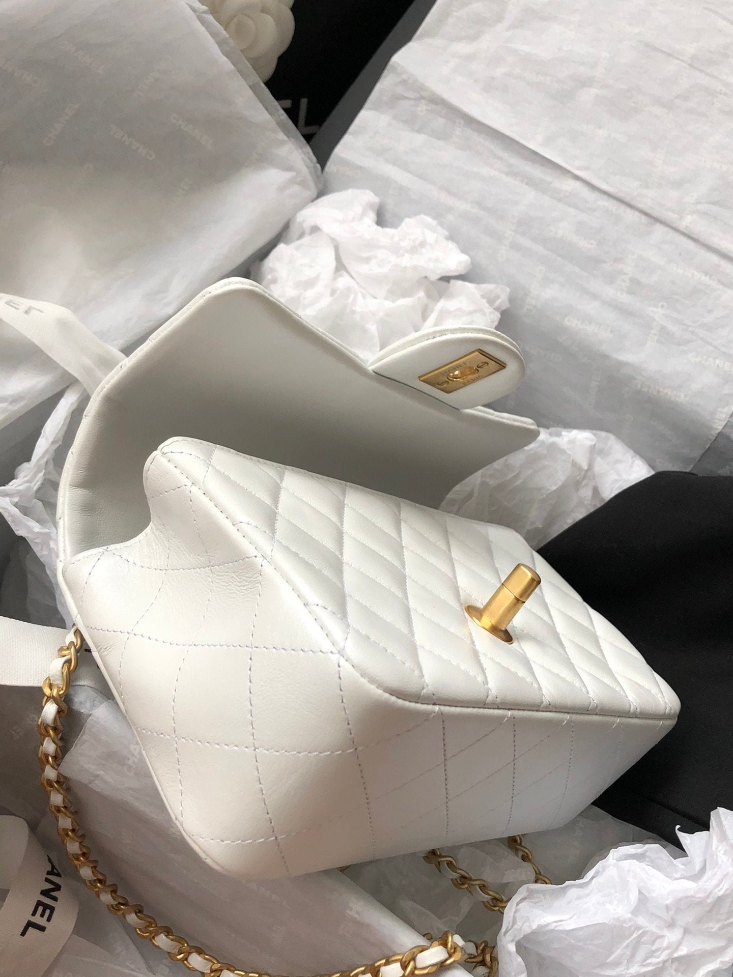 Chanel Classic Flap Bag 20cm White