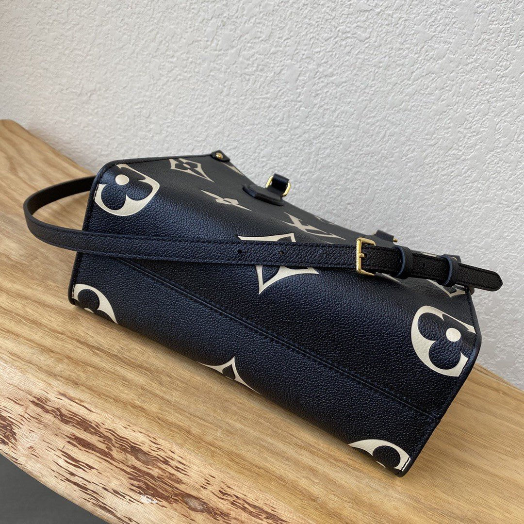 Louis Vuitton M45659 On The Go PM 25cm Black