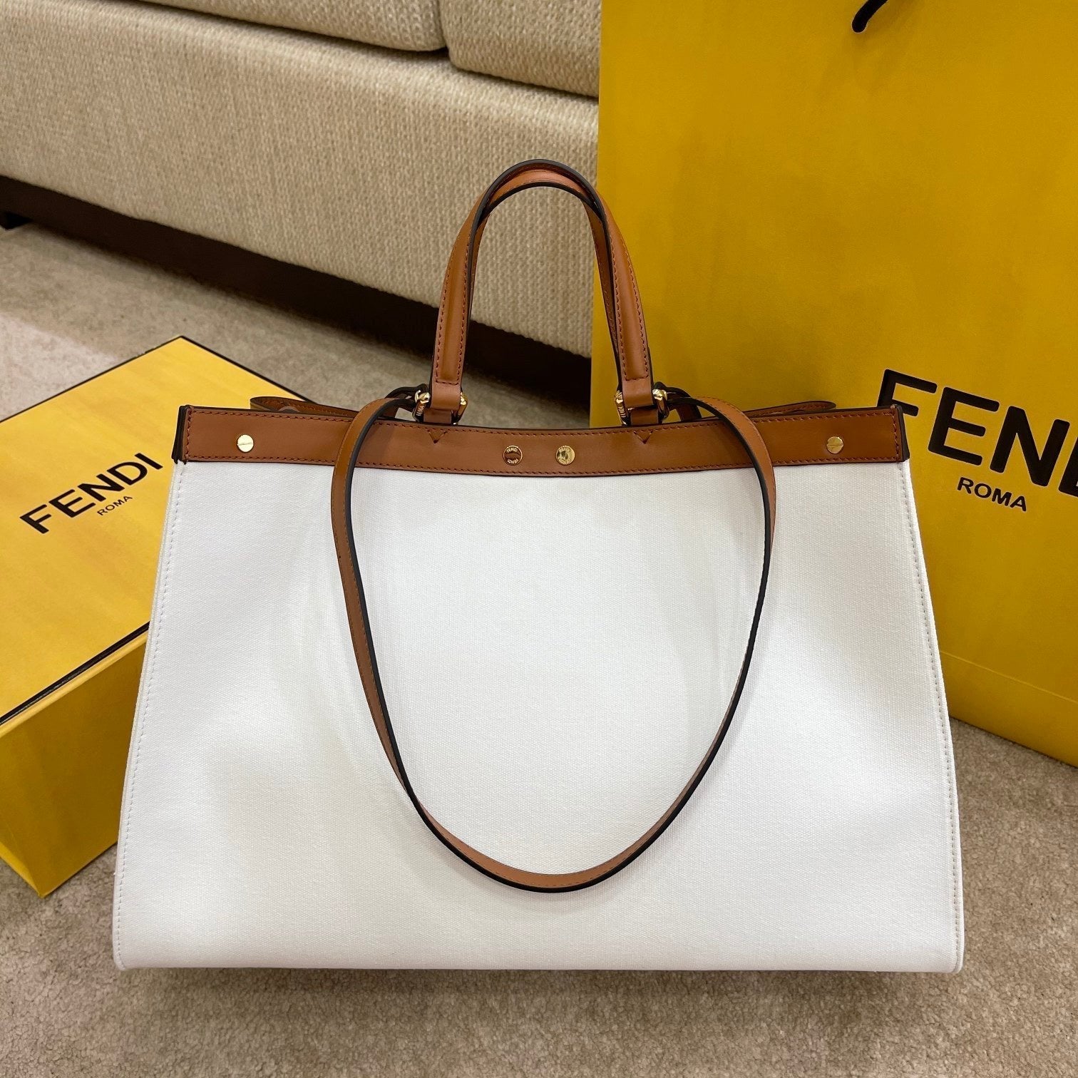 Fendi Peekaboo X-tote Bag 41cm Beige