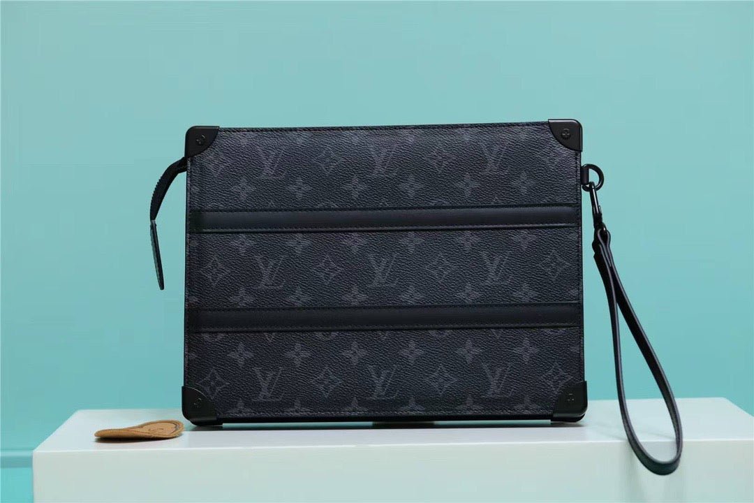 Louis Vuitton Trunk Pouch Monogram Eclipse Canvas Black For Men, Men’s Wallet 28cm LV M45937