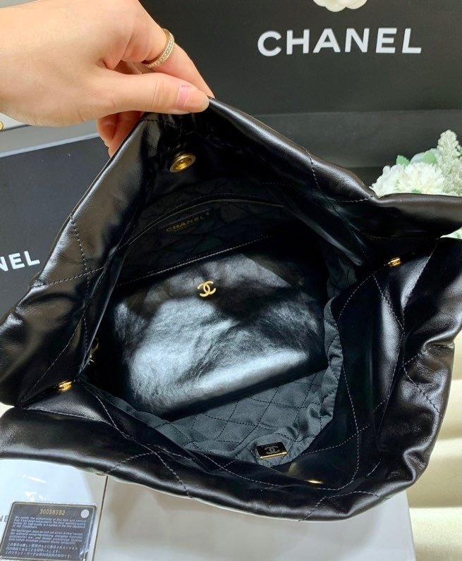 Chanel 22 Large Handbag 41cm Black