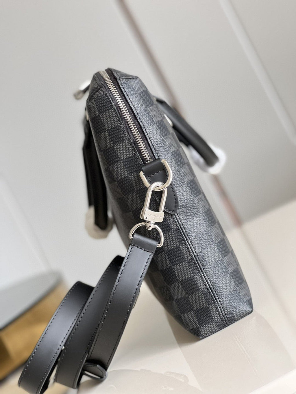 Louis Vuitton Porte Documents Jour Damier Graphite 37cm