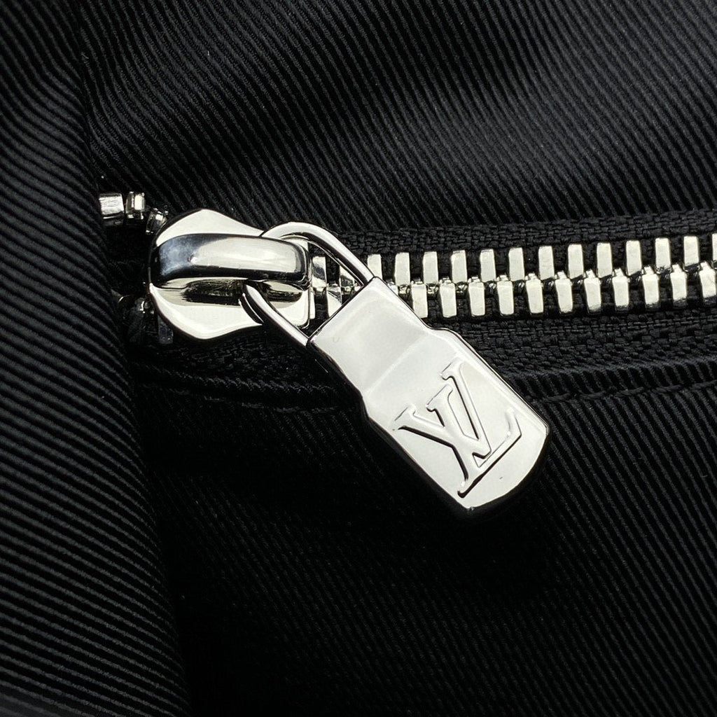 Louis Vuitton New Flap Messenger 29cm