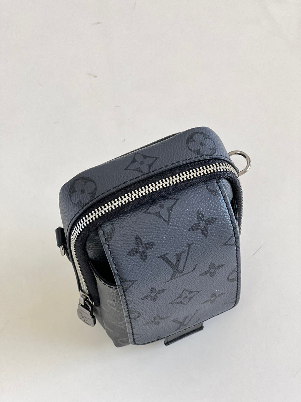 Louis Vuitton Flap Double Phone Pouch 18cm