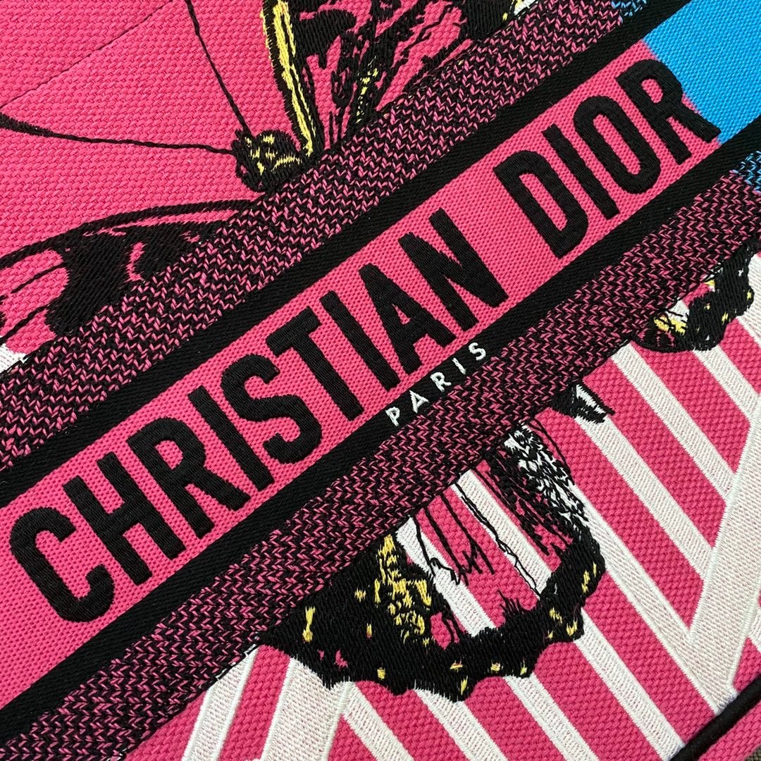 Christian Dior Medium Book Tote 36cm