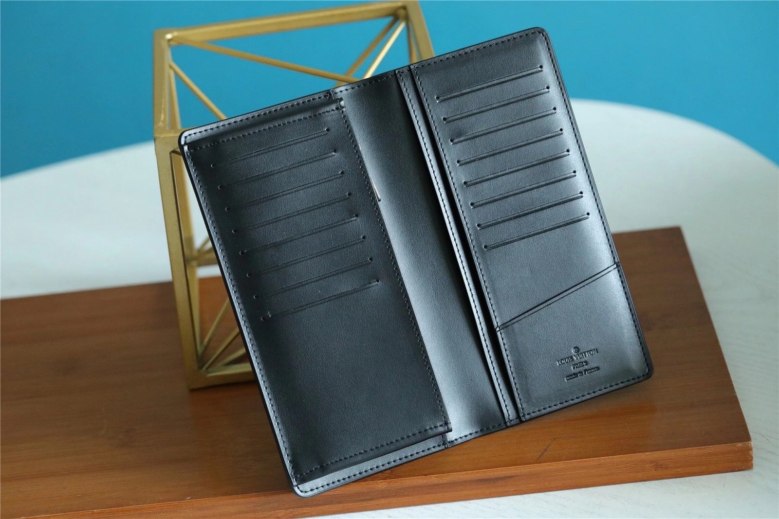 Louis Vuitton Brazza Wallet 19cm