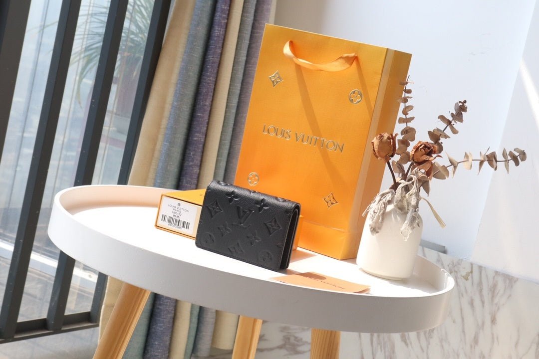 Louis Vuitton Clutch Wallet 12cm Black