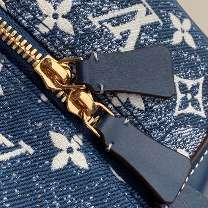 Louis Vuitton Bandoulière M59611 16cm Navy Blue