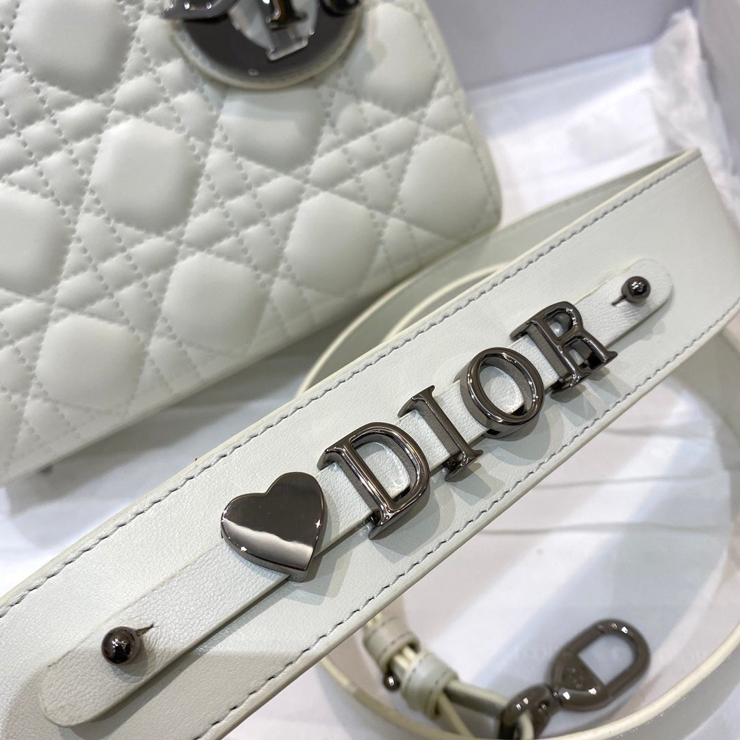 Christian Dior Lady Dior Bag Metal Hardware Spring Collection 20cm White