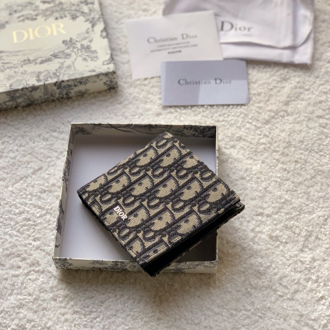 Christian Dior Women’s Brown Clutches 11cm