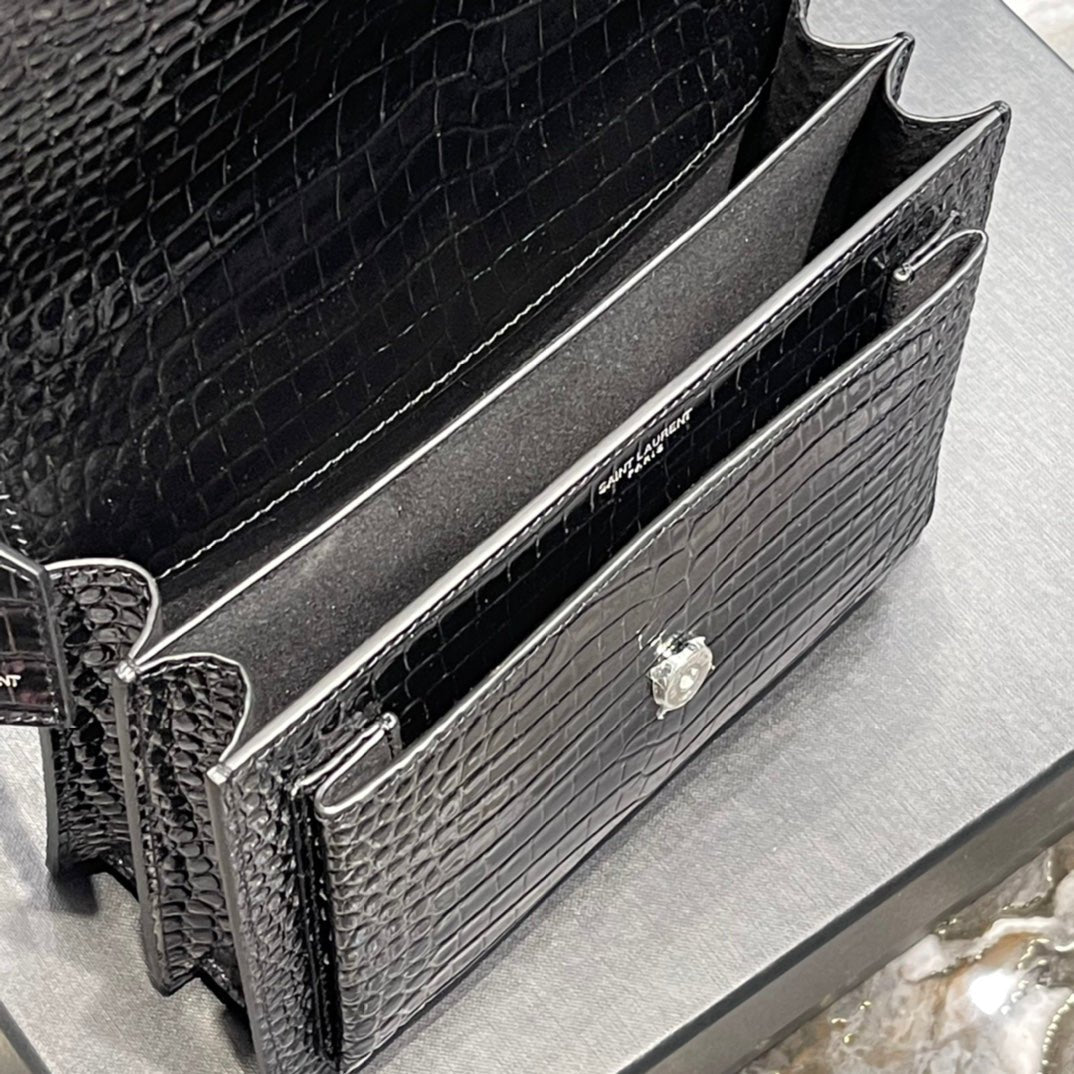 Saint Laurent Sunset Medium Chain Bag 22cm