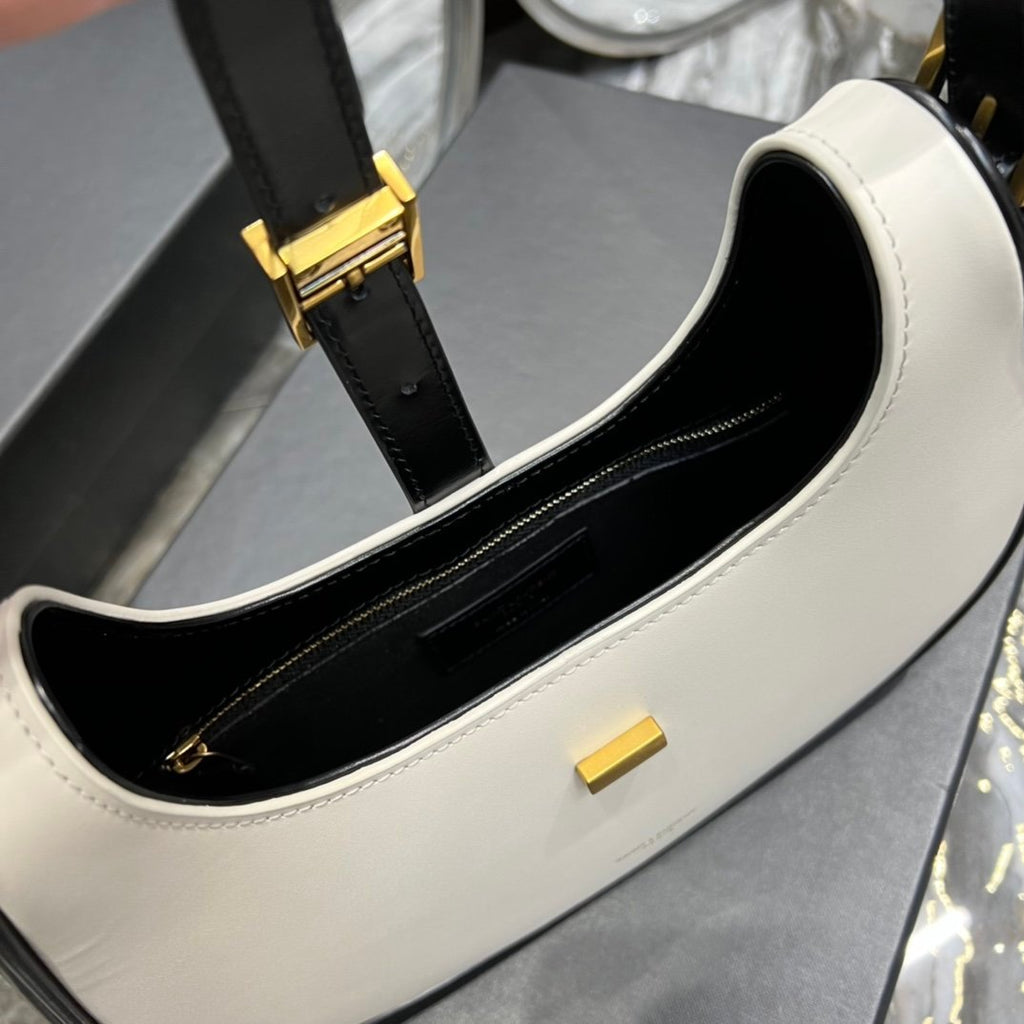 Saint Laurent Le Fermoir Hobo Bag With Gold Hardware 24cm