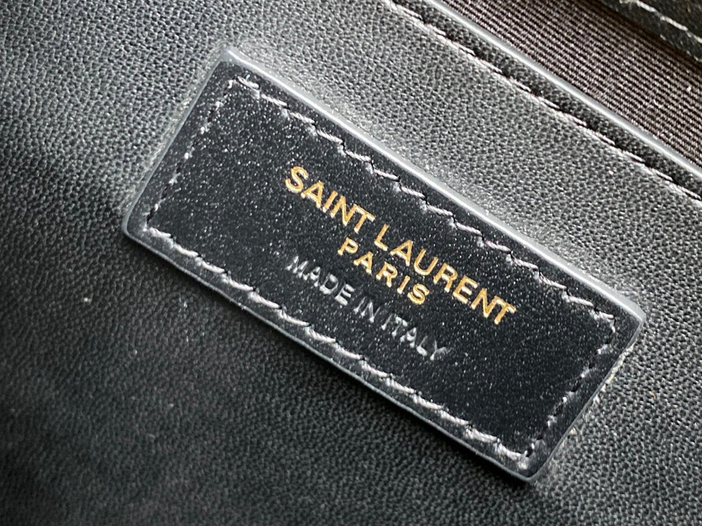 Saint Laurent Loulou Small Chain Bag With Gold Hardware 25cm