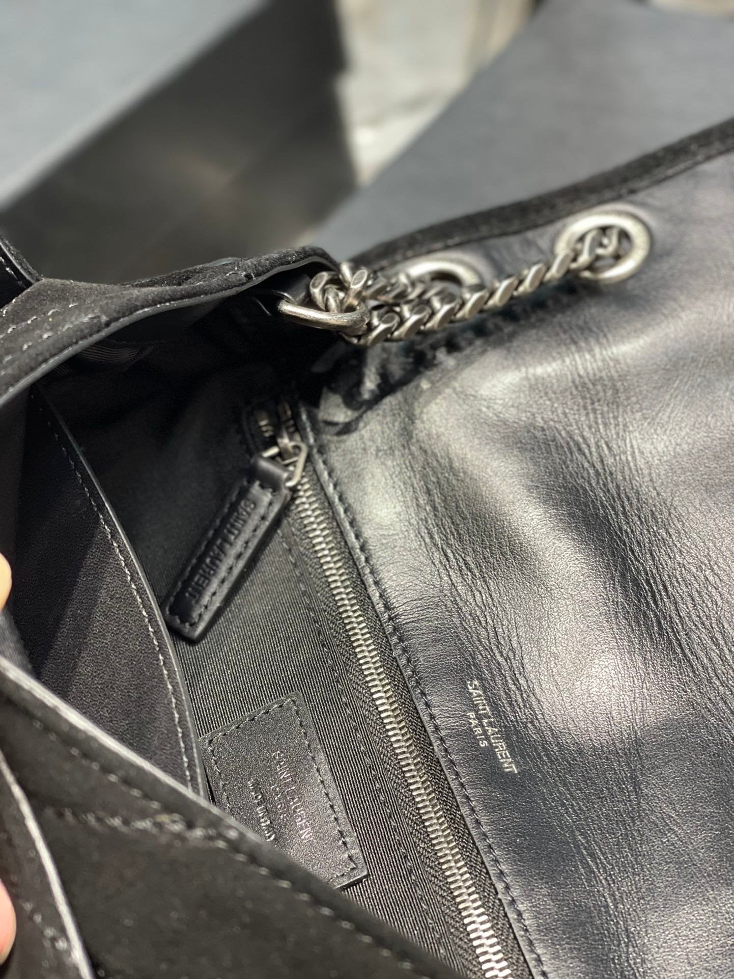 Saint Laurent Niki Medium Chain Bag With Silver Hardware 28cm