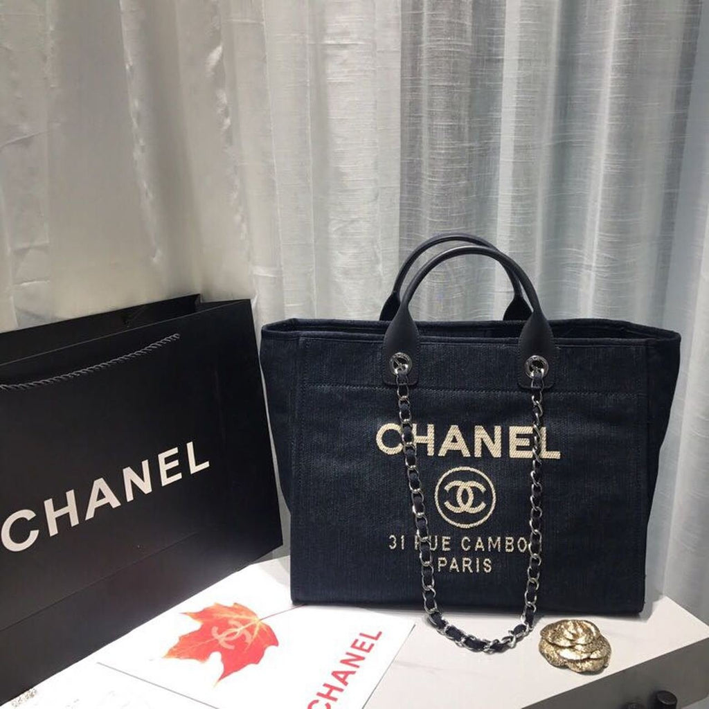 Chanel Deauville Tote 38cm Canvas Bag Spring/Summer Collection Dark Blue Denim/White