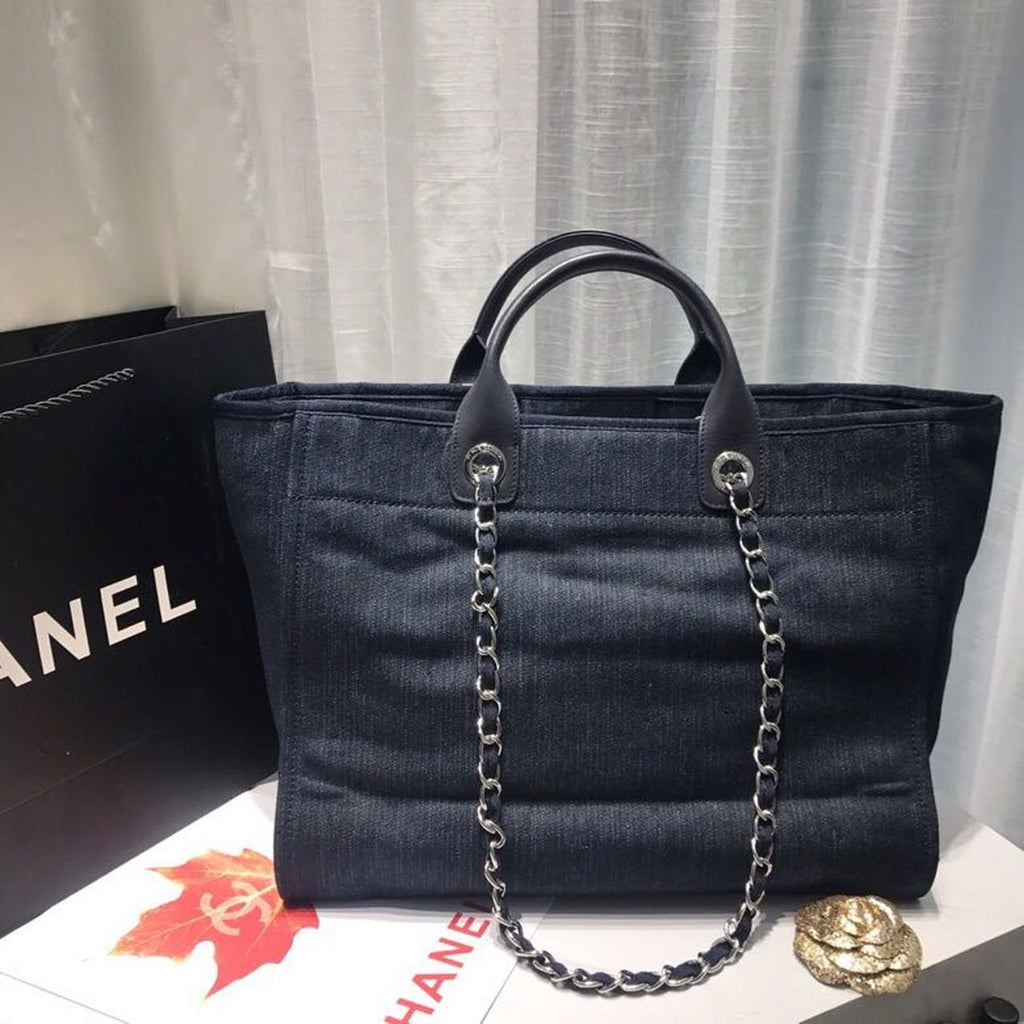 Chanel Deauville Tote 38cm Canvas Bag Spring/Summer Collection Dark Blue Denim/White