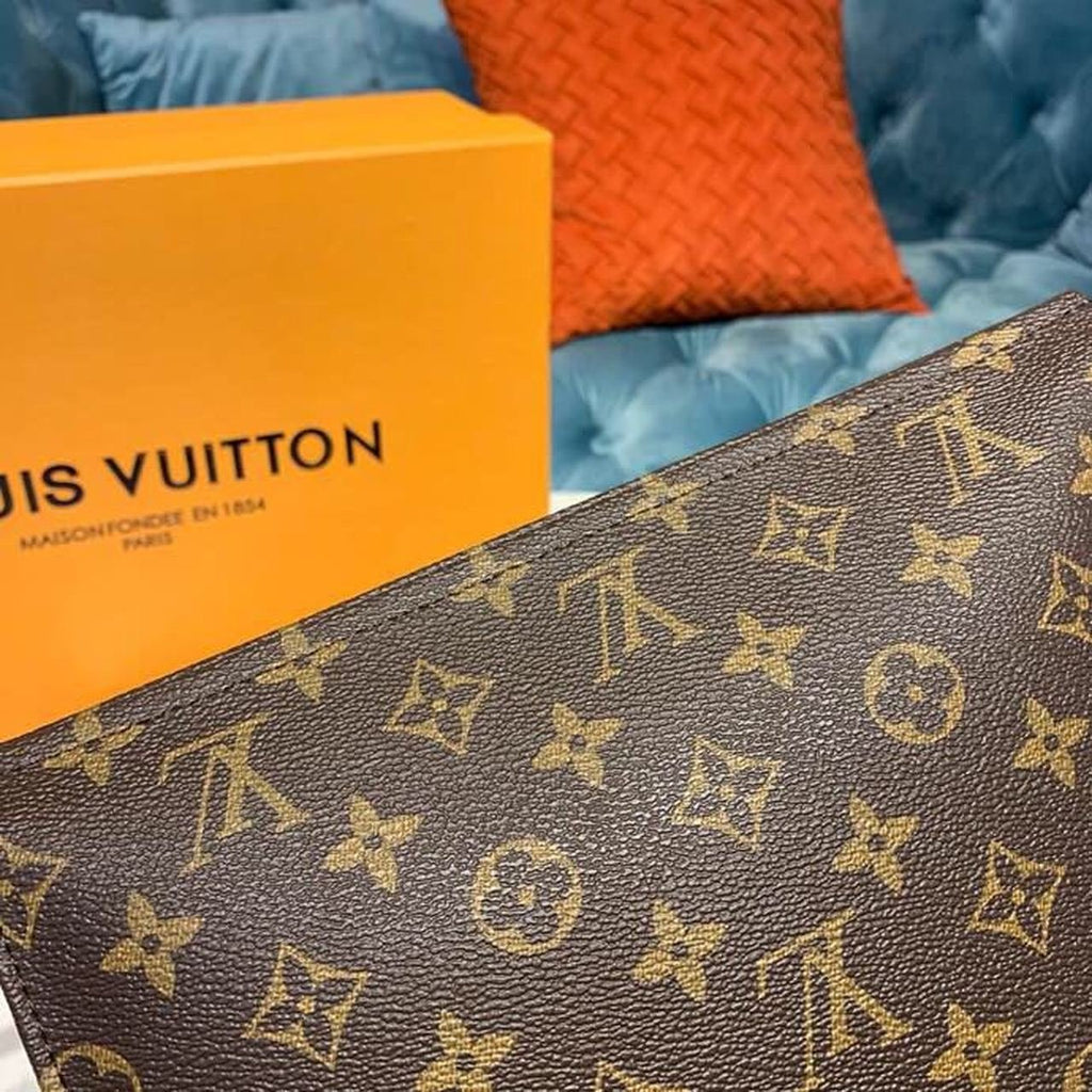Louis Vuitton Toiletry Pouch 26cm Monogram Canvas Spring/Summer Collection M47542, Beige