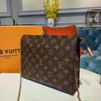 Louis Vuitton Toiletry Pouch 26cm Monogram Canvas Spring/Summer Collection M47542, Beige