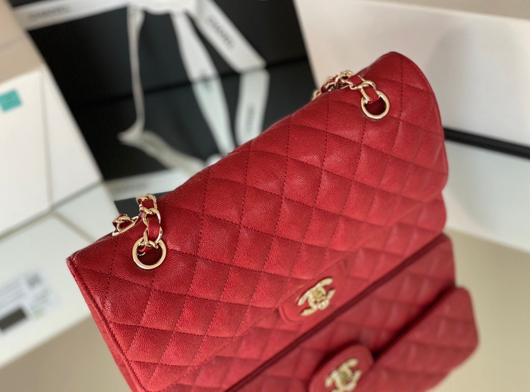 Chanel Classic Flapbag Gold Hardware 26cm Red
