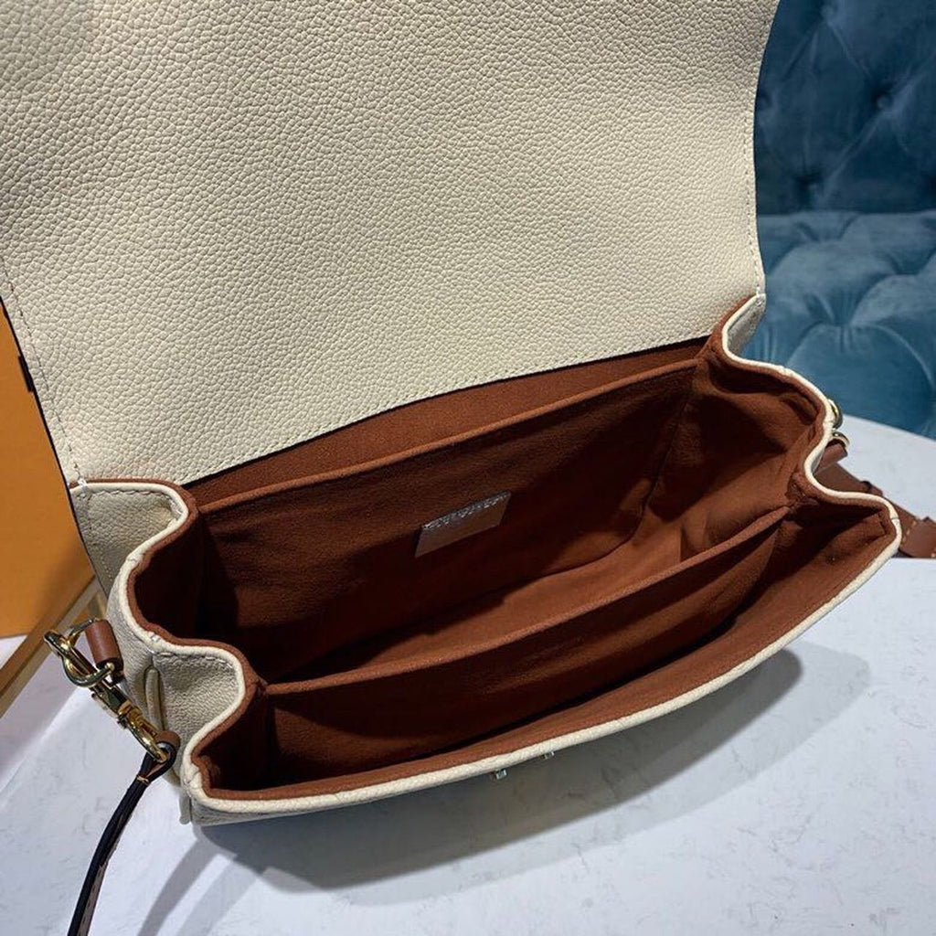 Louis Vuitton Pochette Métis Bag 25cm Monogram Empreinte Canvas Spring/Summer Collection M53940 Crème Beige/Caramel