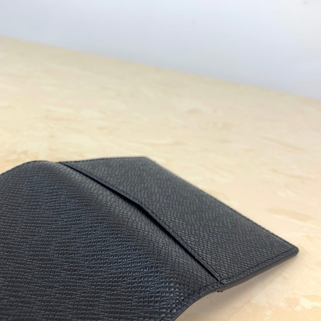 Louis Vuitton Wallet 19cm Black