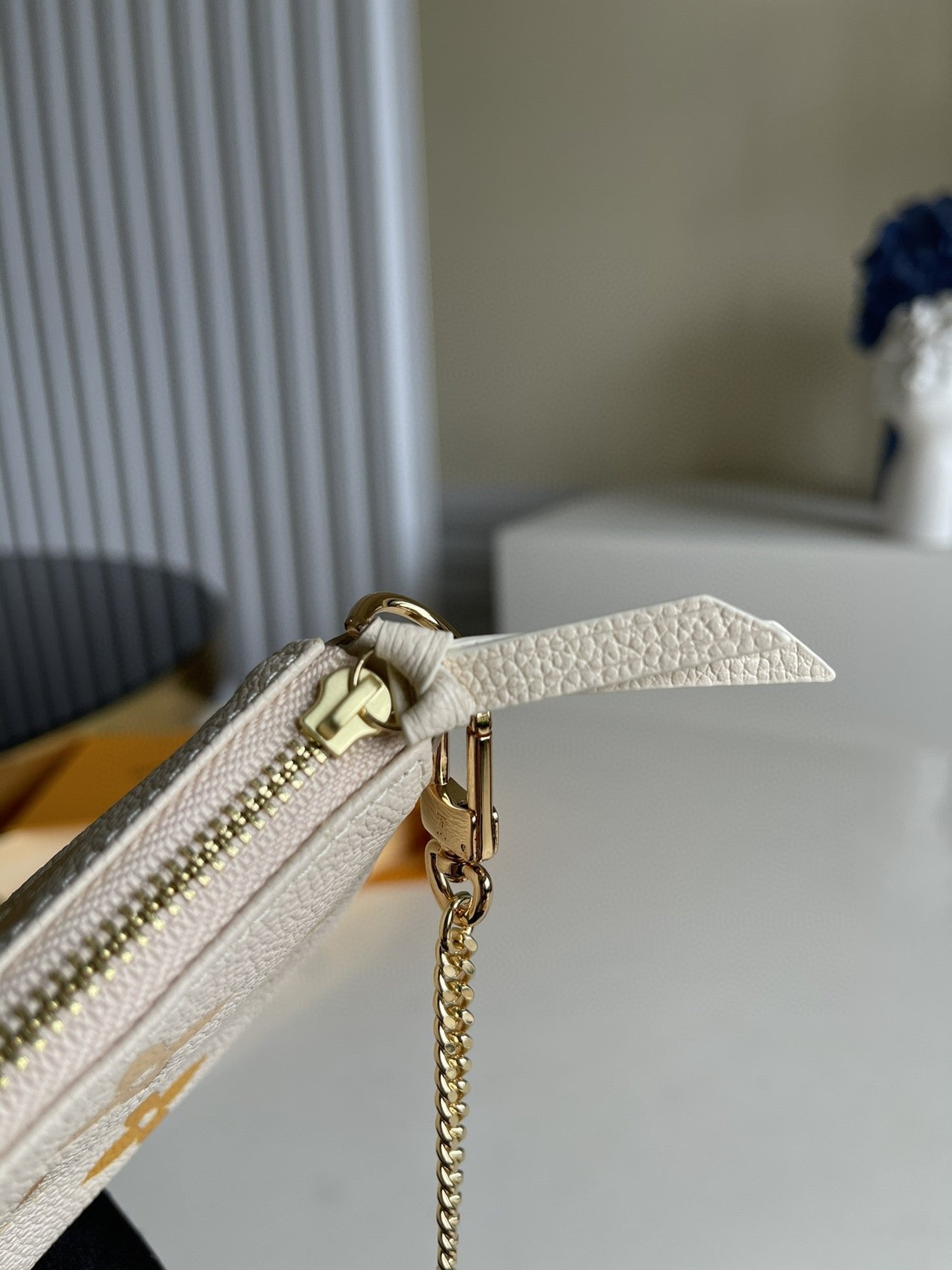 Louis Vuitton Monogram Empreinte Bag 16cm Cream