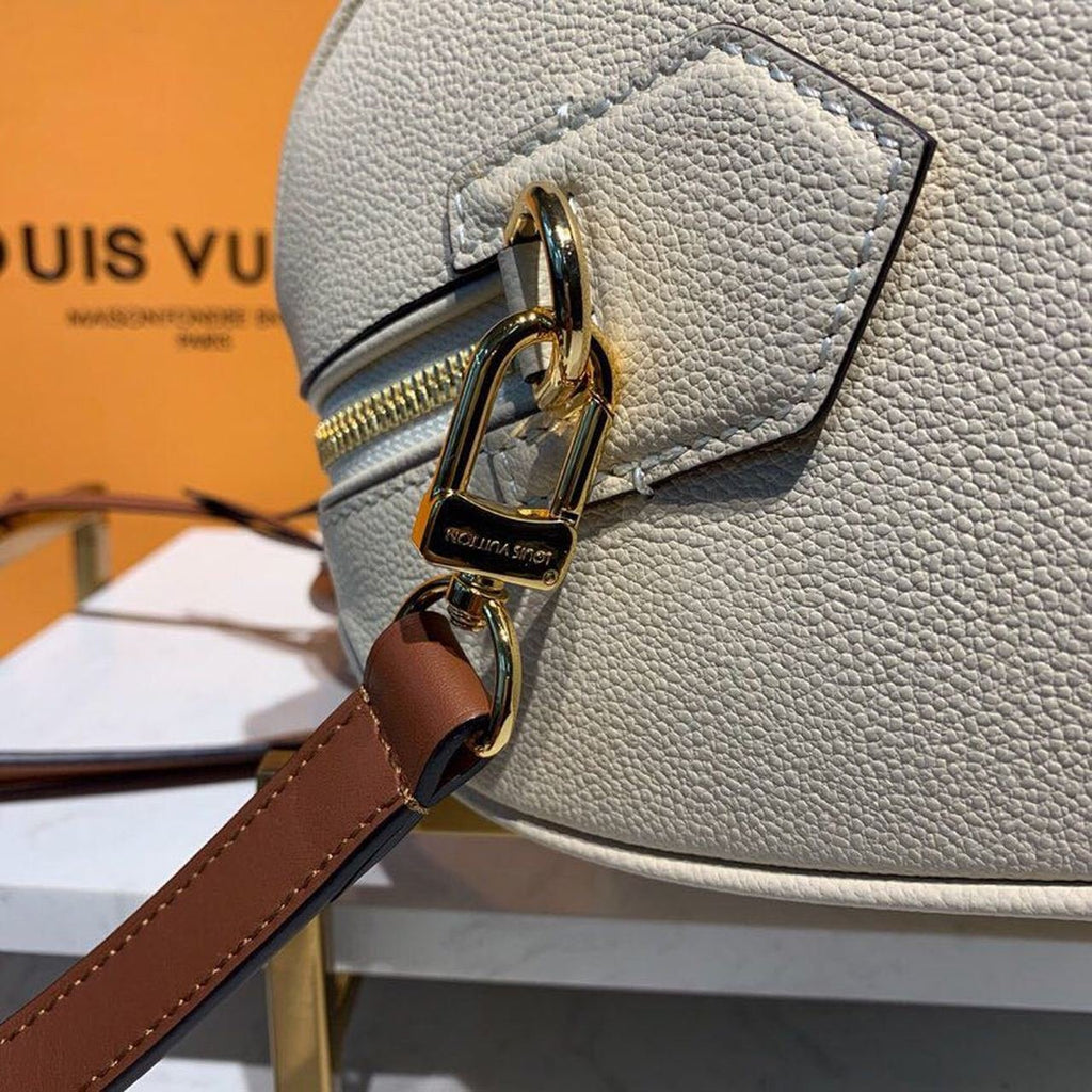 Louis Vuitton Speedy Bandouliere Bag 25cm Monogram Empreinte Leather Spring/Summer Collection M44736, Cr?me Caramel