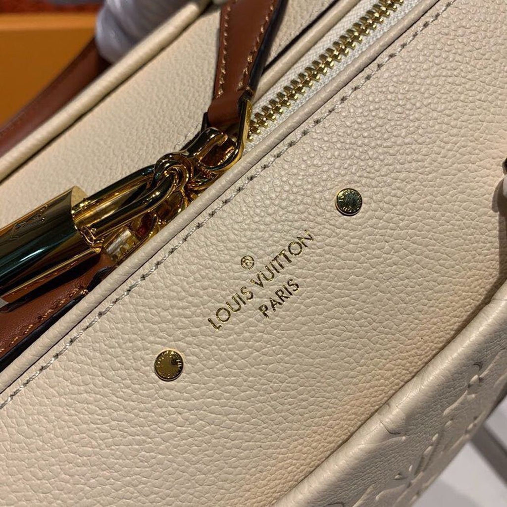 Louis Vuitton Speedy Bandouliere Bag 25cm Monogram Empreinte Leather Spring/Summer Collection M44736, Cr?me Caramel