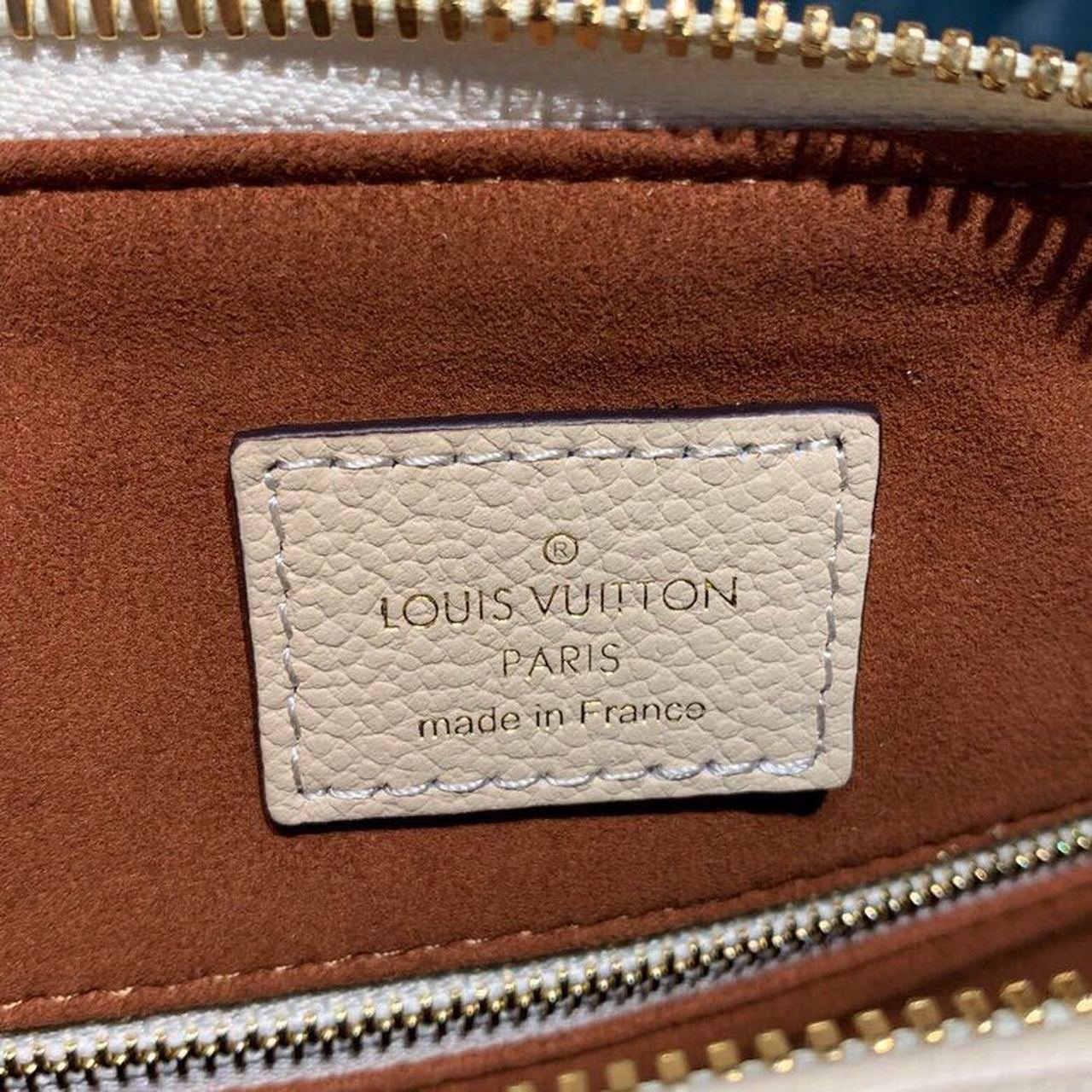Louis Vuitton Speedy Bandouliere Bag 25cm Monogram Empreinte Leather Spring/Summer Collection M44736, Cr?me Caramel