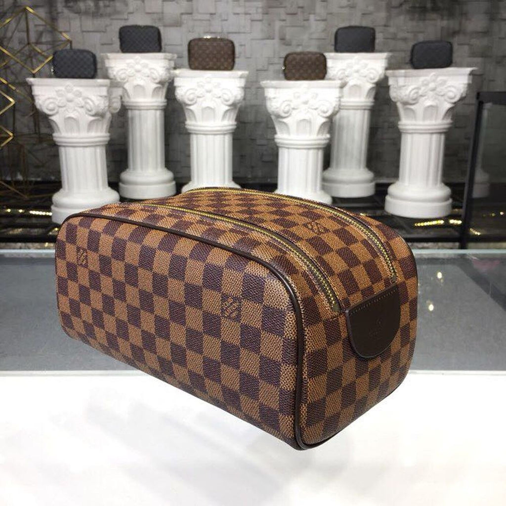 Louis Vuitton King Size Toiletry Bag 28cm Damier Ebene Canvas Spring/Summer Collection N47527, Brown
