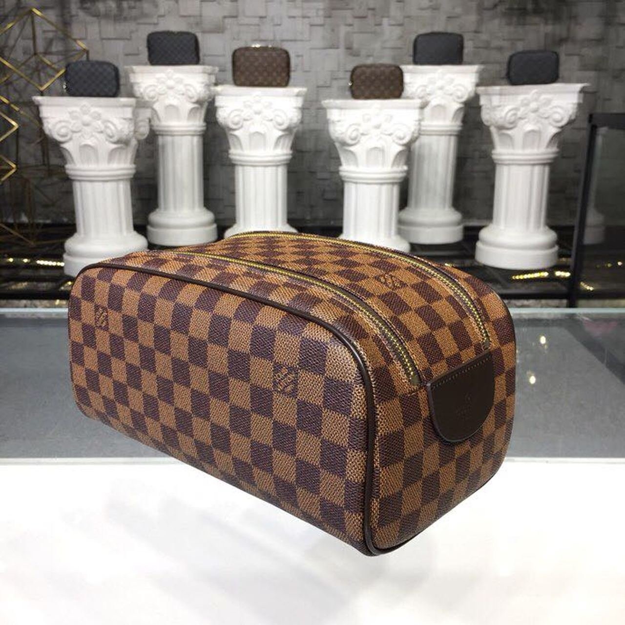 Louis Vuitton King Size Toiletry Bag 28cm Damier Ebene Canvas Spring/Summer Collection N47527, Brown